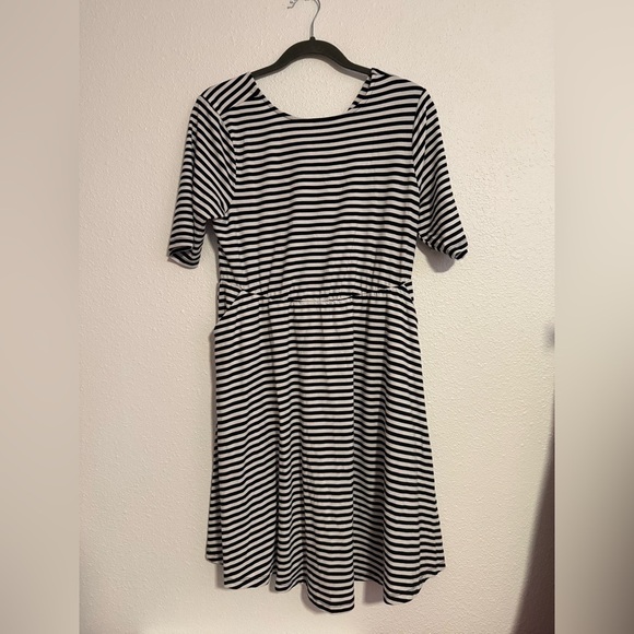 Torrid Mini Jersey Twist Back Skater Dress - Picture 2 of 8